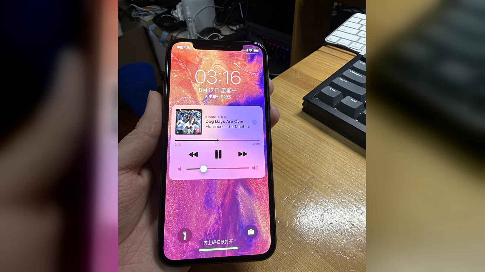 我和 ChatGPT 把 iPhone X 降回 iOS 15.6：从无法激活到真正可用
